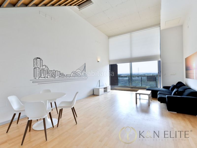 Foto a792f2a8-248b-4297-9a1f-2e62a8c867e4. Miete loft mit parking pool in Barrio de la Luz Xirivella