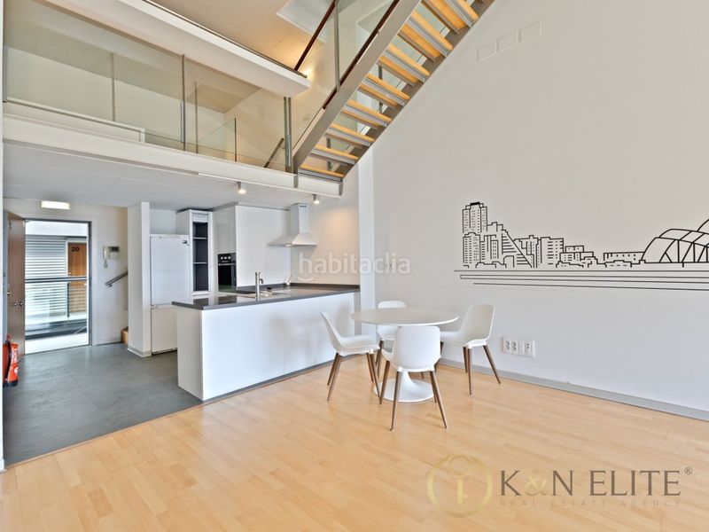 Foto c40f6f3d-e308-41ed-9088-dbaf905a40b1. Miete loft mit parking pool in Barrio de la Luz Xirivella