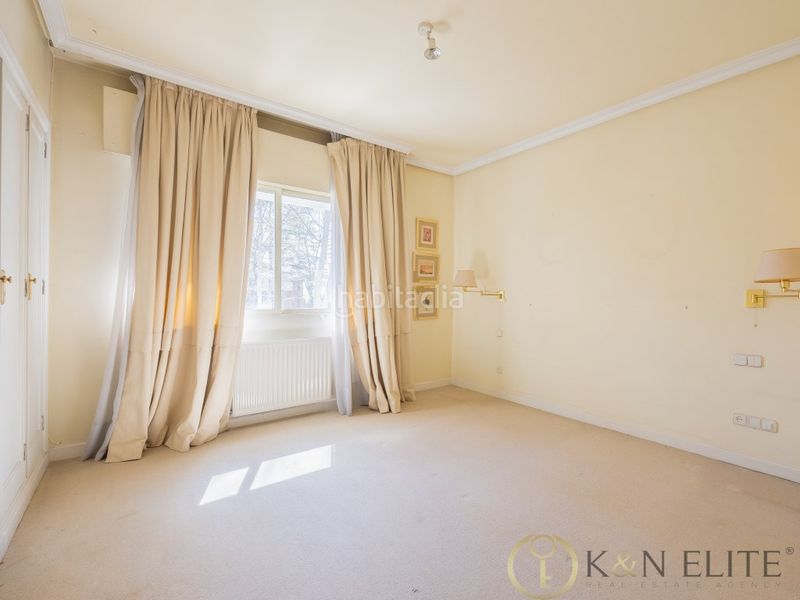 Foto 4c6318ab-8974-4a3d-bfd8-41b379fc9beb. Xalet amb aparcament piscina a Fuentelarreina Madrid