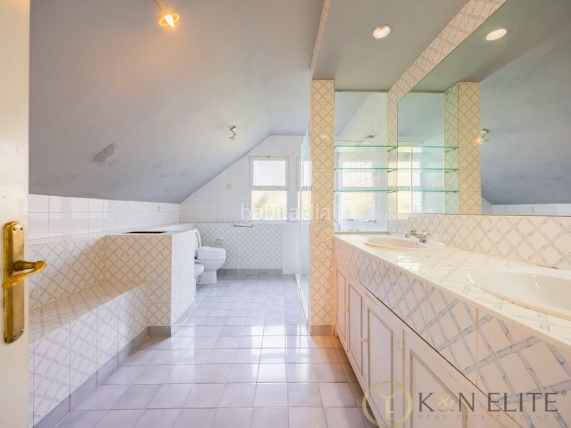 Foto 79e9eb16-cd38-43b6-9bd0-34631369deeb. Xalet amb aparcament piscina a Fuentelarreina Madrid