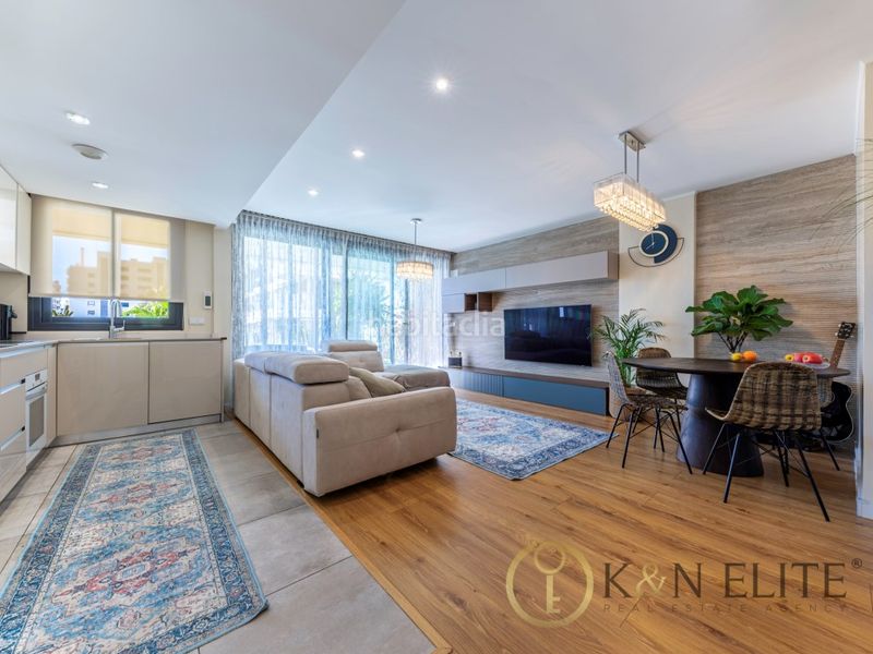 Foto 1ad0ccf5-7e49-428f-9684-34c7cb5c70fb. Pis amb aparcament piscina a PAU 5 Alicante