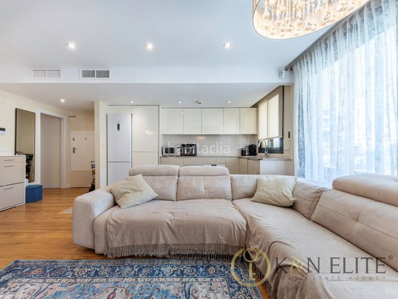 Foto 26417a08-92d4-4f77-ad8b-0fbfb7ff21dd. Pis amb aparcament piscina a PAU 5 Alicante