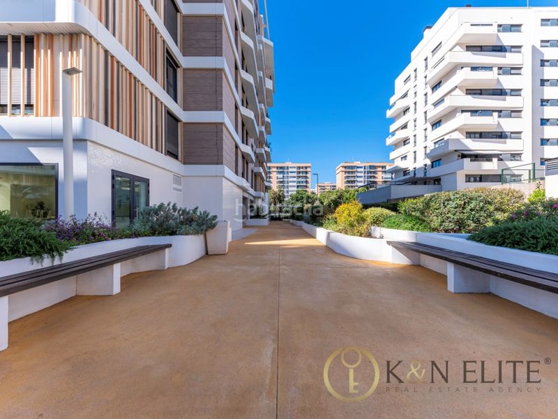 Foto 882c45fc-9e32-4c13-bd89-8961e8ba8899. Pis amb aparcament piscina a PAU 5 Alicante