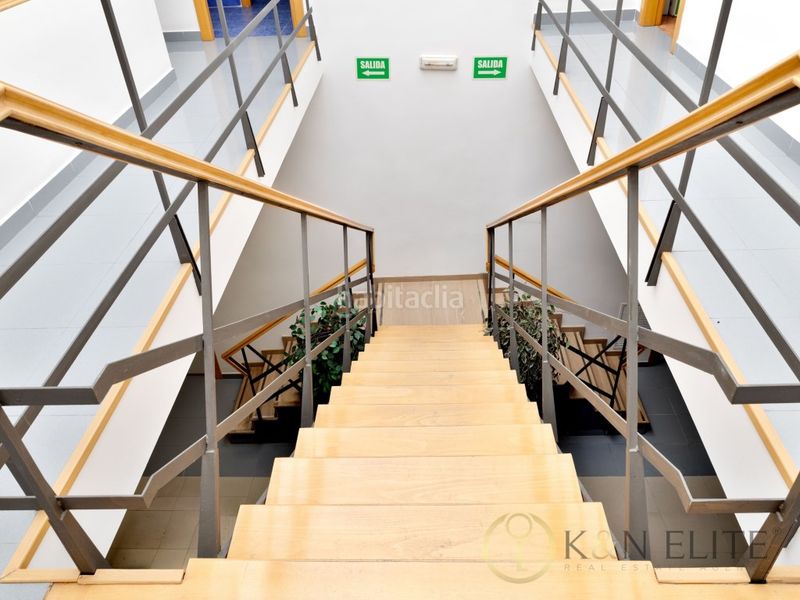 Foto 203cedff-c3b3-4c1c-98e5-9f32f25152f7. Edifici a El Mercado Manises