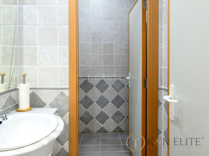 Foto 592a149c-b9bb-49c0-80c5-78151e4aff6a. Edifici a El Mercado Manises