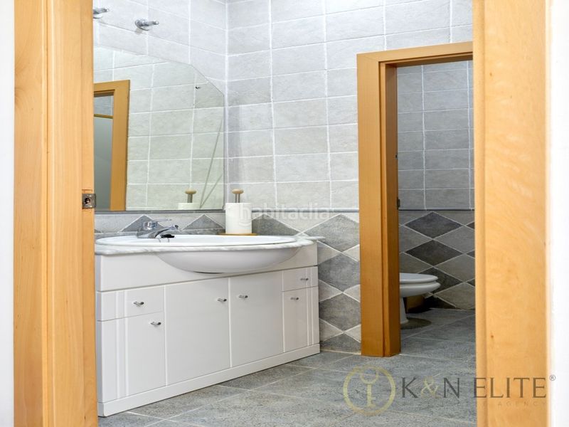 Foto 5f494d56-2d7b-414b-9387-0b1f560f9124. Edifici a El Mercado Manises