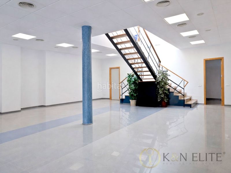 Foto 7e898b81-45d4-45d9-b9e3-c9aa5daa673b. Edifici a El Mercado Manises