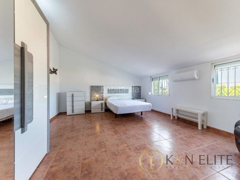 Foto bed24702-b61d-4136-91f9-f723df980abe. Lloguer casa amb aparcament piscina a La Huerta Mutxamel