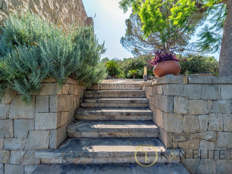 Foto 0125c707-d524-4339-832f-7112c2c593f0. Casa amb aparcament piscina a Petrer