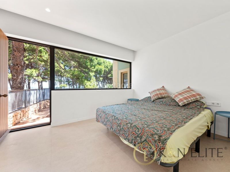 Foto 756301bc-77d6-4036-b97f-f7ad0f330bb0. Casa amb aparcament a Las Rotas / Les Rotes Dénia