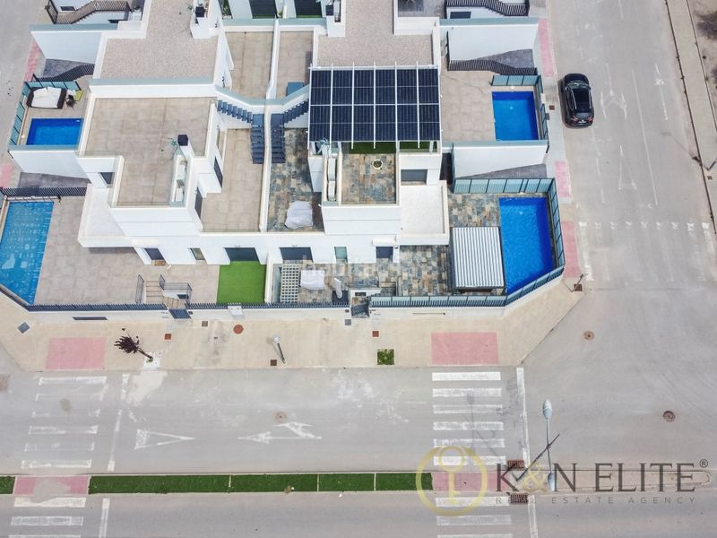 Foto 4aaa0366-53c8-4217-9e66-35a7a34891fc. Casa amb aparcament piscina a Dolores