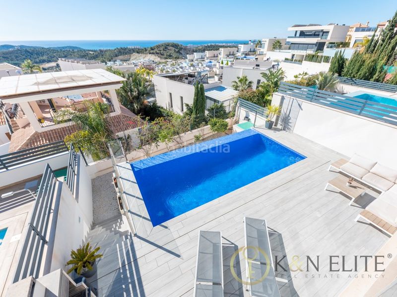 Foto f9380b21-0f42-46b8-8a67-6acd566d0831. House with parking pool in balcón de Finestrat-terra marina Finestrat