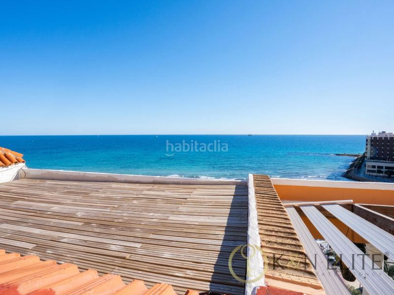 Foto a7520752-7fa2-4326-8c19-f84a48c13a39. Penthouse with heating in Casco Antiguo - Sta. Cruz - Ayuntamiento Alicante