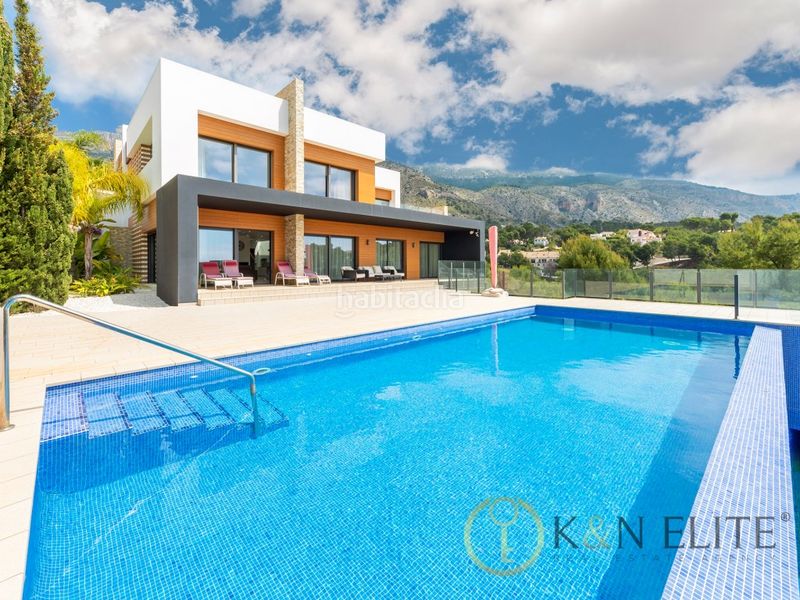 Foto 1e32d3cc-d67f-4799-af8a-6127c8550a14. Chalet  de lujo en Altea la vella Altea