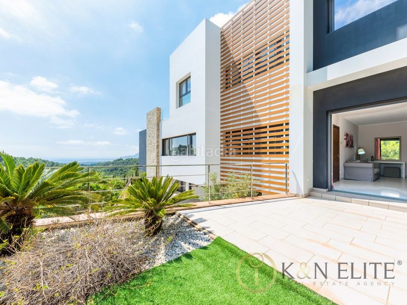 Foto c785e12b-a770-4742-bace-cff0baa57b41. Chalet  de lujo en Altea la vella Altea
