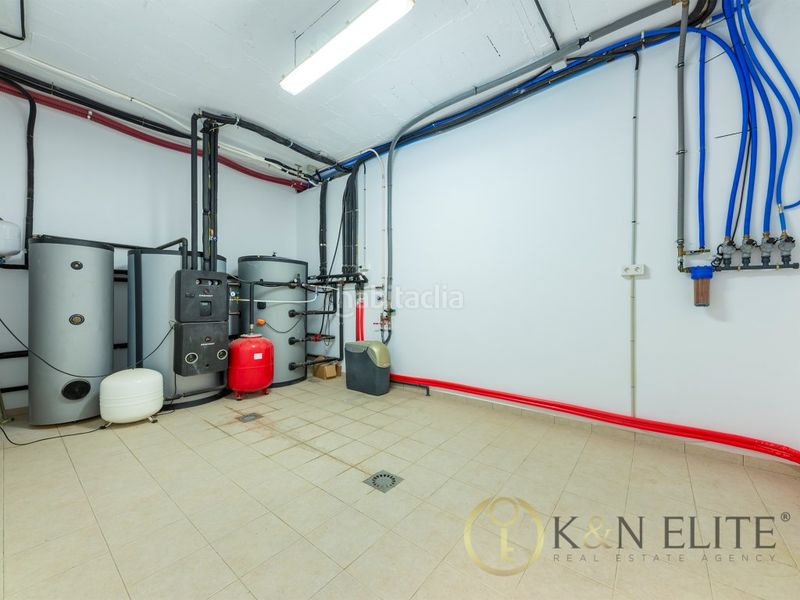 Foto e854ba94-c125-40e1-acb2-a6ef0b1f9fd1. Chalet  de lujo en Altea la vella Altea