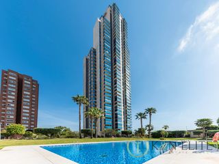 Location Attique  Avenida municipi del. Ático dúplex de lujo con vistas al mar en benidorm