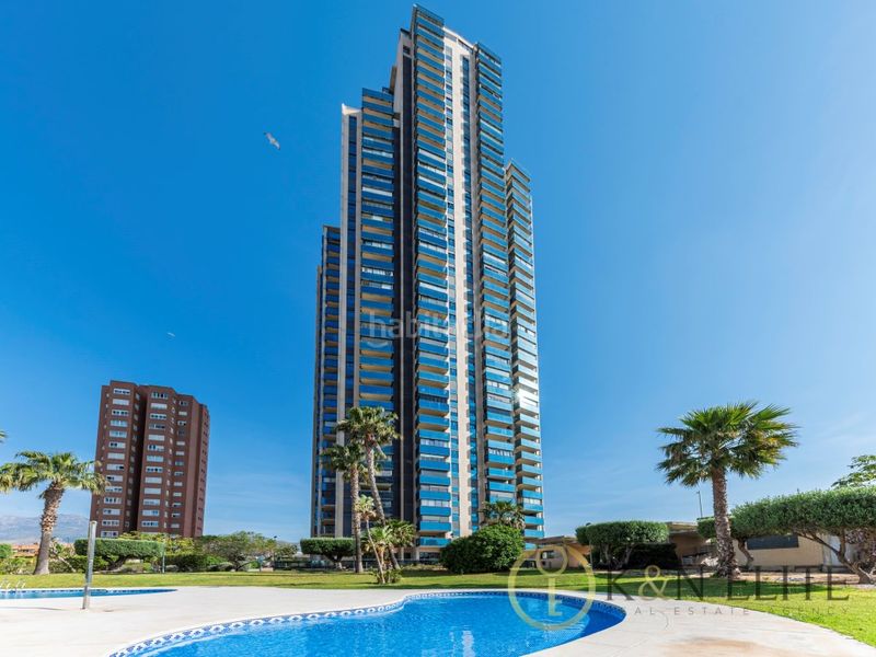 Foto c170be69-cd96-483c-a191-dff996b3dce5. Lloguer àtic amb aparcament piscina a Juzgados - Plaza de Toros Benidorm