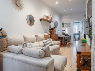 Appartement  Calle alburquerque. Encantador piso en trafalgar chamberí