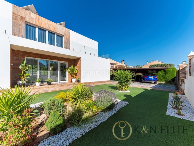 Foto 4b813931-1584-4380-9468-d934dd4f1682. Casa con parcheggio piscina in Petrer