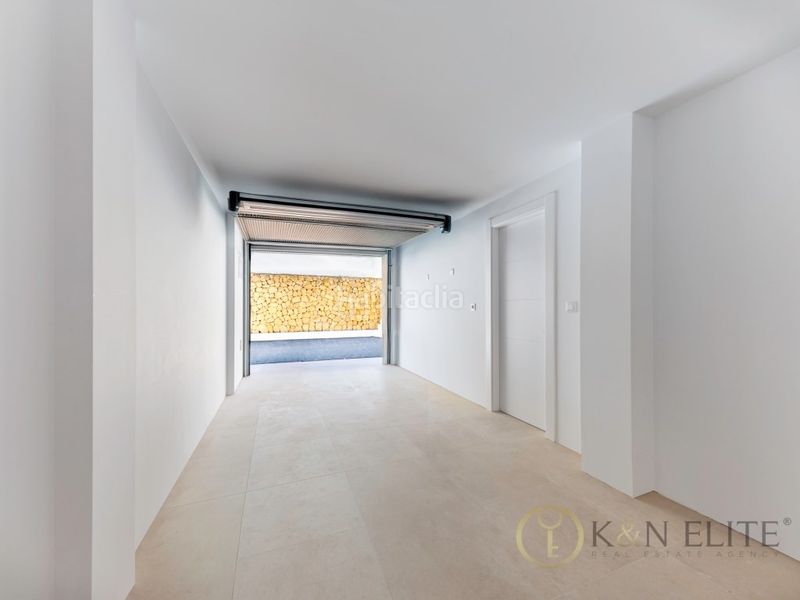 Foto 13d4cbd3-6f02-46f0-9e47-946a9549902b. Casa aparellada amb aparcament piscina a Coloma Nucia (la)