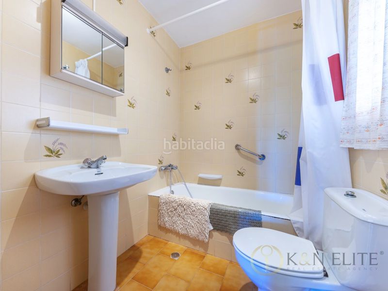 Foto 912acd07-247e-4a27-9440-53d874d558cb. Casa amb calefacció aparcament piscina a Cala Advocat-Baladrar Benissa