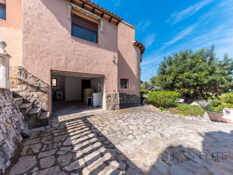 Foto ccdf663c-ed40-4b00-ab9b-2f5fe260edbd. Casa amb calefacció aparcament piscina a Cala Advocat-Baladrar Benissa