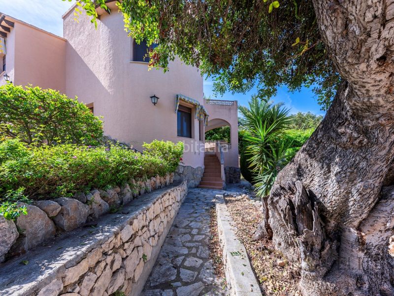 Foto e32a0654-4224-4757-bd18-732945cd1879. Casa amb calefacció aparcament piscina a Cala Advocat-Baladrar Benissa