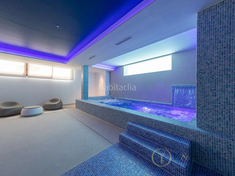 Foto 60845ff0-af65-47d7-bb1d-5bdb195193c9. Casa amb aparcament piscina a Urbanizaciones Benidorm