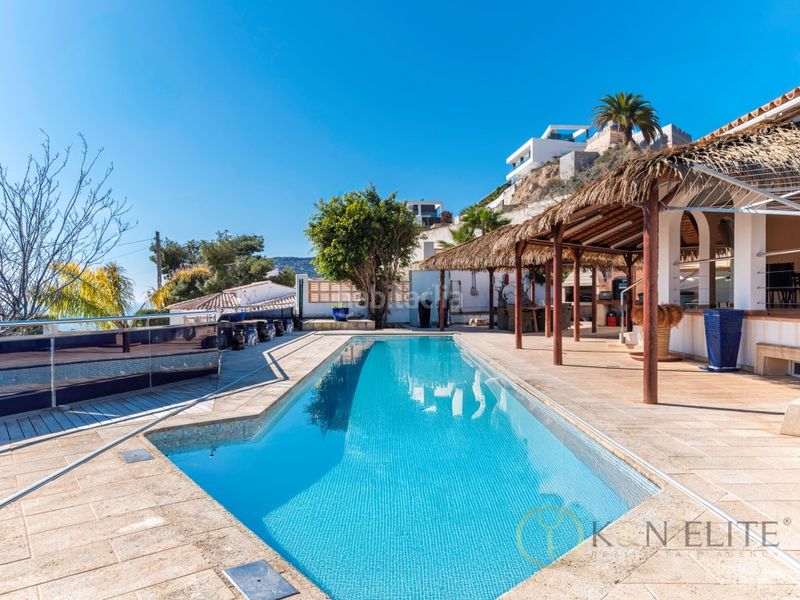 Foto 54aa8db3-740e-41e0-9ee0-1727e54b4604. Casa amb aparcament piscina a Oltamar - Cucarres Calp