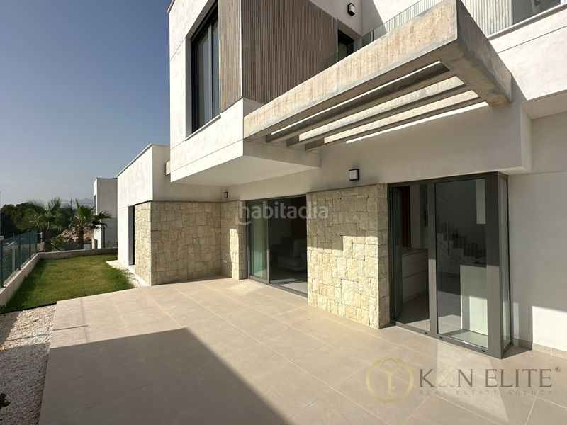 Foto 9a0815ab-e160-4851-8137-6b94f31a62df. Casa amb aparcament piscina a Golf Bahía Finestrat