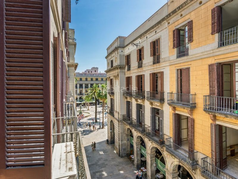 Foto b12f33bd-a9d2-449e-9923-22df2ce5c716. Àtic a Gòtic Barcelona