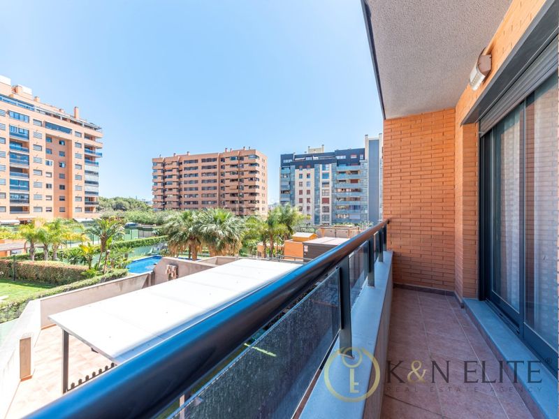Foto dba505c7-2d95-4c6b-9503-54b333140e29. Pis amb aparcament piscina a Paus - Polígono San Blas Alicante