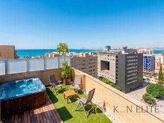Àtic  Avenida oscar espla. Ático dúplex con vistas al mar