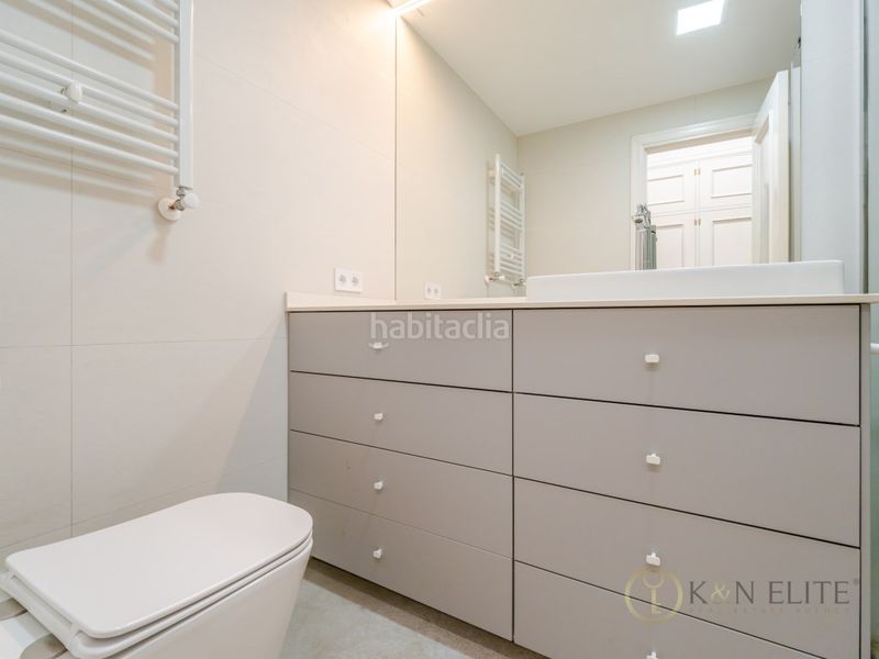 Foto 52d791bb-28b1-4f82-86d9-423e723548f7. Flat with parking in Prado de Somosaguas Pozuelo de Alarcón