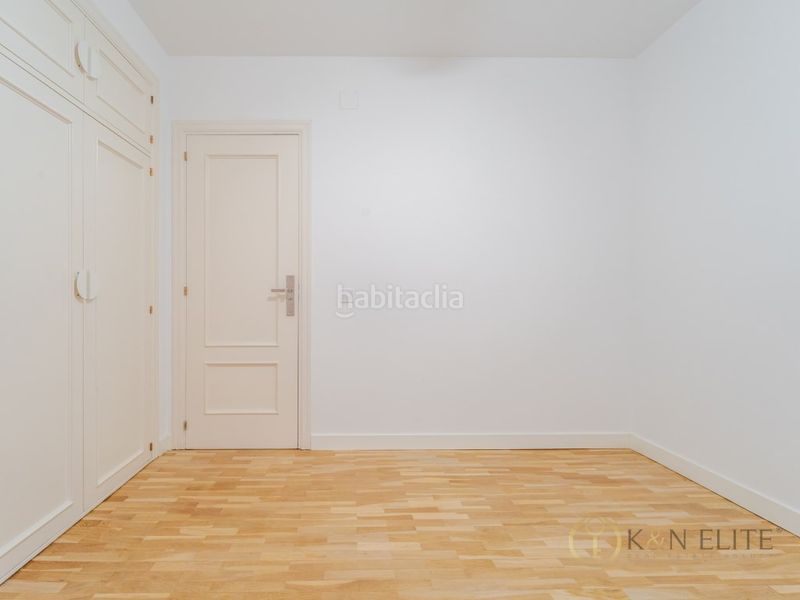 Foto e3defdd9-e0be-42df-89e9-783c1588b0ea. Flat with parking in Prado de Somosaguas Pozuelo de Alarcón