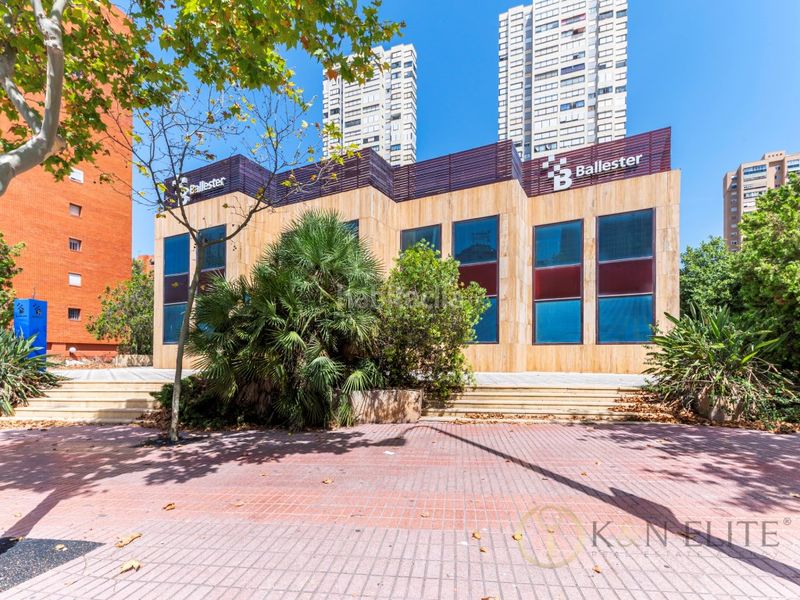 Foto f55ec463-51af-4389-a290-0b09472645c6. Edifici a Juzgados - Plaza de Toros Benidorm