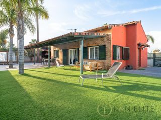 Location Chalet à Riba - roja de Túria. Chalet en ribaroja