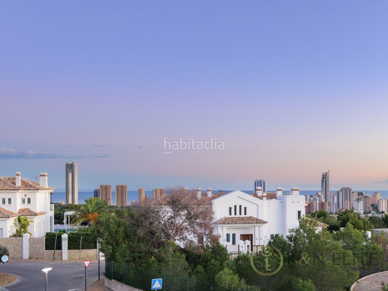Foto 5d3f4946-29be-4bef-a619-56442eb71ea8. Casa amb aparcament piscina a Golf Bahía Finestrat