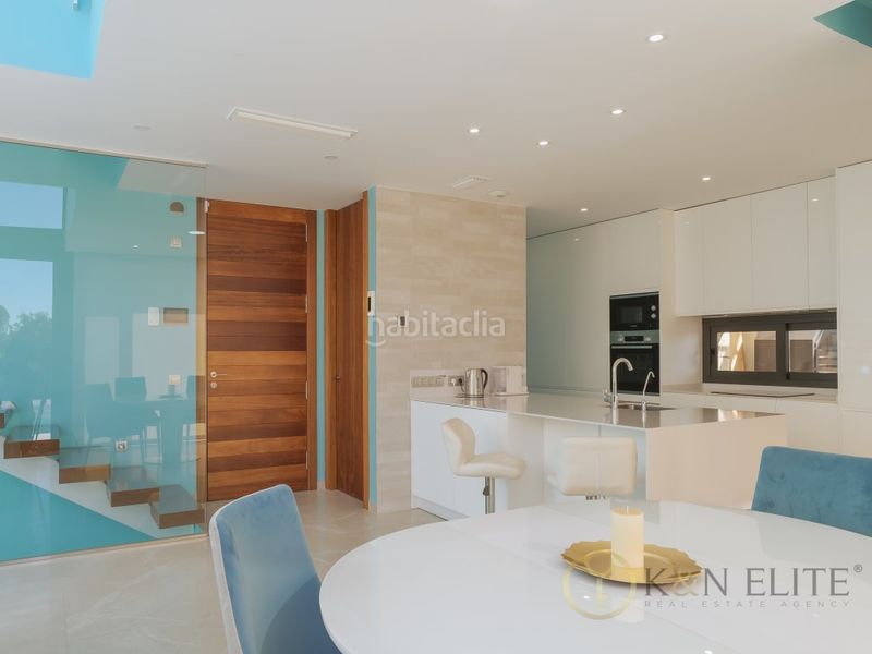 Foto ff3566f6-3304-4700-aba7-6a3abbd4297e. Casa amb aparcament piscina a Golf Bahía Finestrat