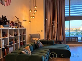 Miete Geschäftsraum  Calle andarella. Loft de diseño de tres niveles en xirivella