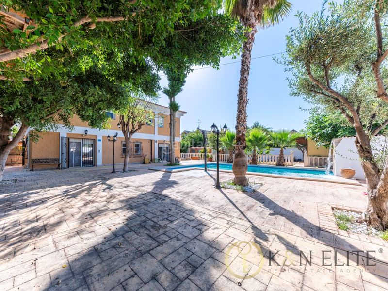Foto dcb59d71-275c-4a5b-9047-9499e5a8b599. Casa amb aparcament piscina a La Huerta Mutxamel