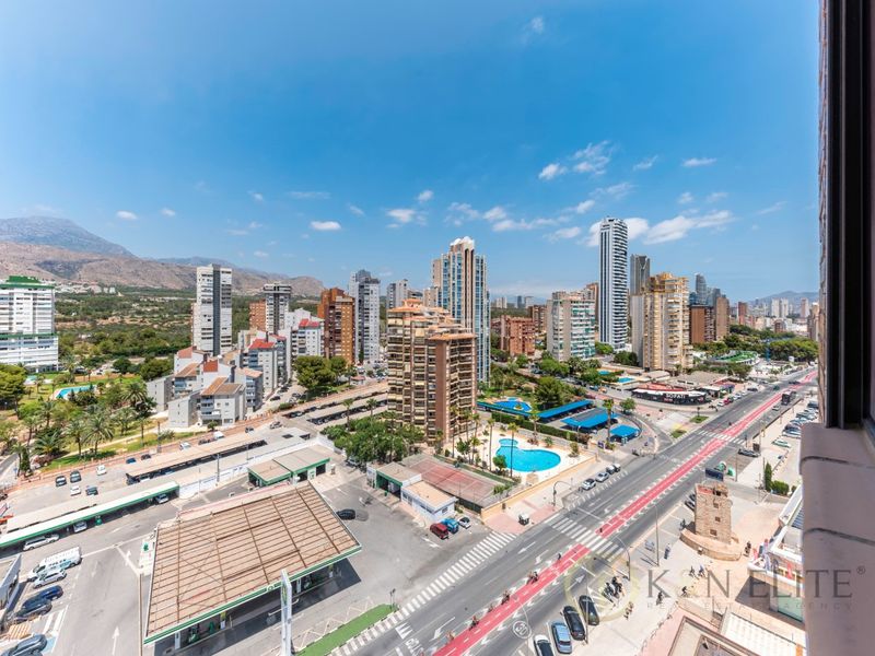 Foto c308b147-5998-4532-a520-07965e06d5ce. Pis amb aparcament a Playa Poniente Benidorm