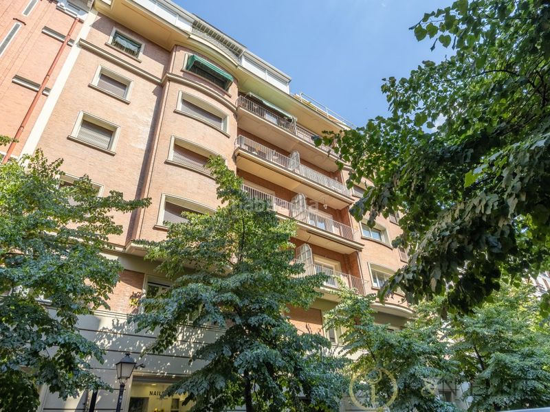 Foto b34b8391-b4ae-4821-8453-67069f4bd2d1. Pis amb calefacció a Castellana Madrid