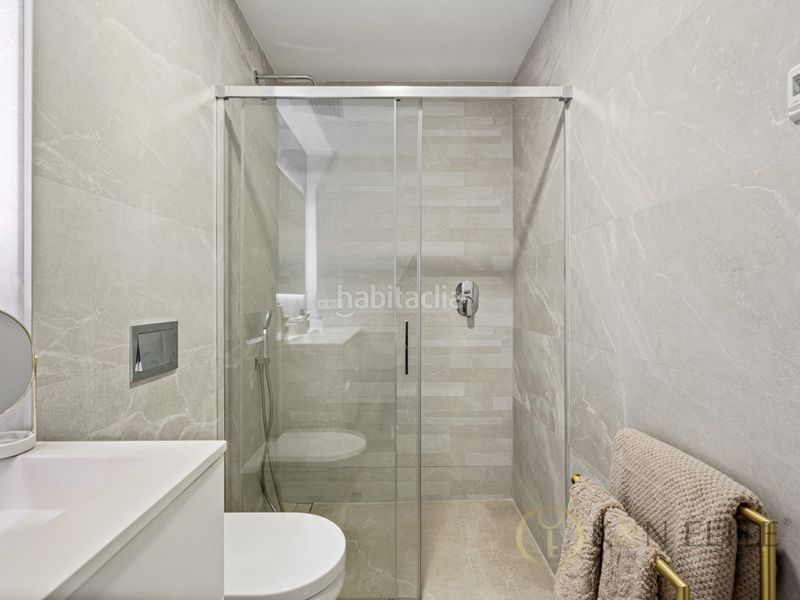Foto e24dde69-38d9-44a9-b344-7d854f654614. Duplex con parcheggio in balcón de Finestrat-terra marina Finestrat