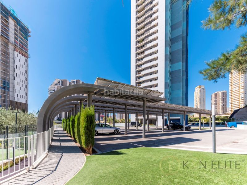 Foto 73cf6701-4184-41fe-b516-c3c2c46bbc50. Piso espectacular piso en sunset waves en Playa Poniente Benidorm