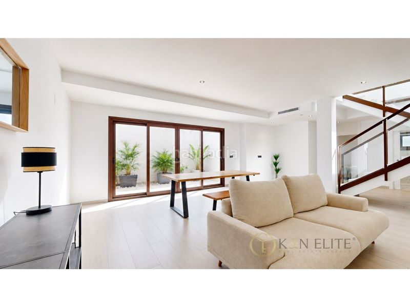 Foto 5202b435-d0cc-4ebf-96bd-bd648055e3c8. Casa amb piscina a balcón de Finestrat-terra marina Finestrat