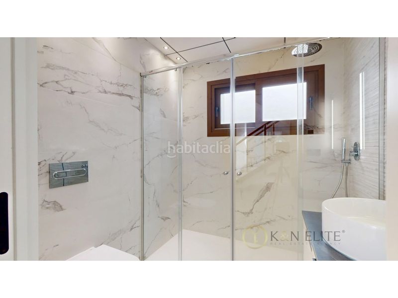 Foto c0434972-a612-4c0d-a93b-e8b003e7de48. Casa amb piscina a balcón de Finestrat-terra marina Finestrat