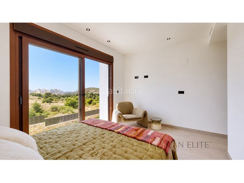 Foto d373e373-82f8-496f-bd37-bd9f2cf57e9c. Casa amb piscina a balcón de Finestrat-terra marina Finestrat