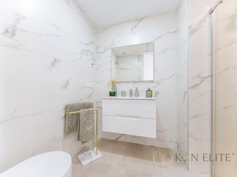 Foto f57413a2-4557-403c-88c7-457309565e08. Duplex con parcheggio in Via Parque Benidorm